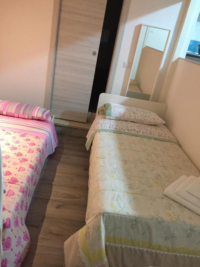 Casa Vacanze A Milorda Letojanni Buitenkant foto