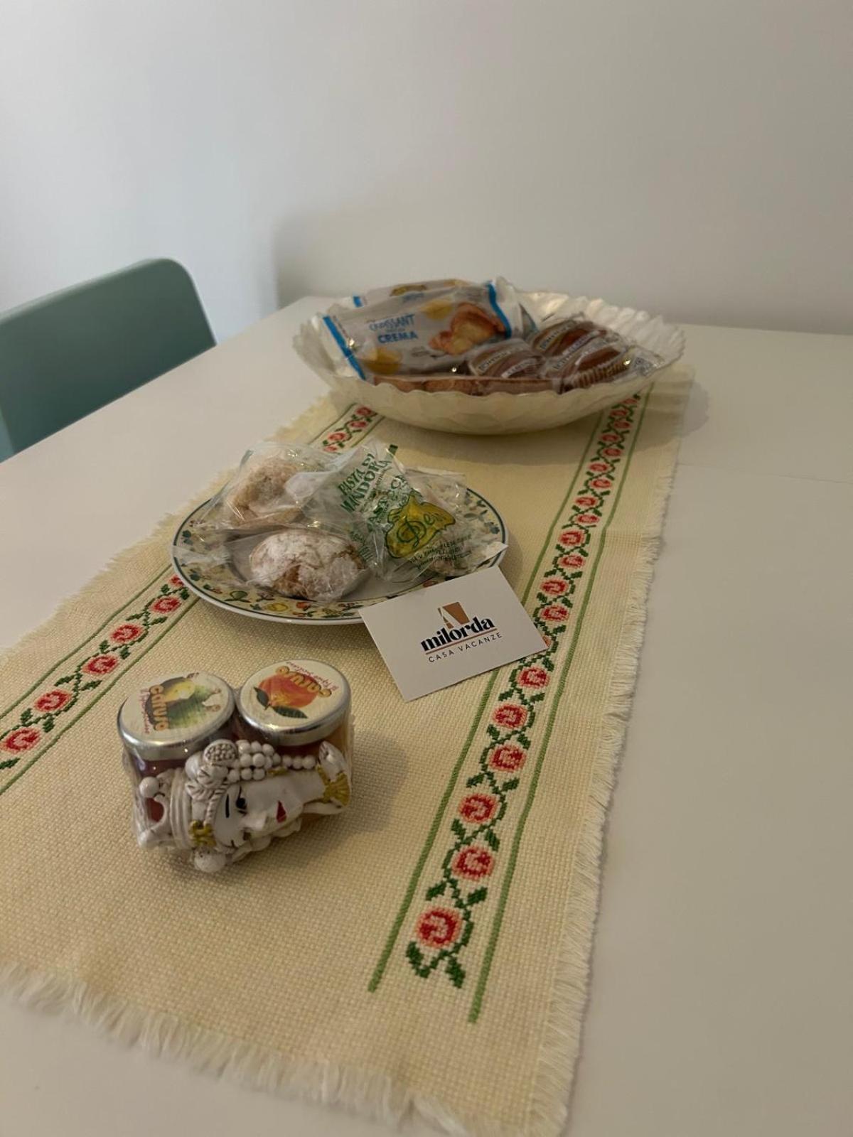 Casa Vacanze A Milorda Letojanni Buitenkant foto